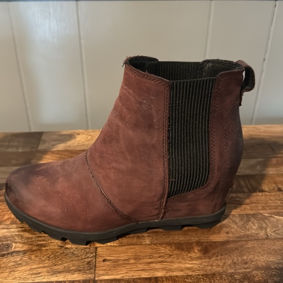 Sorel Joan of Arc Chelsea Wedge Boots, Booties, Brown, Size 8.5 - Picture 3 of 11